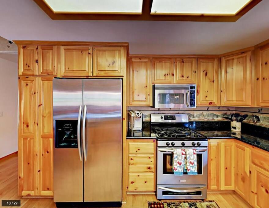 Вілла Teakwood - 3-Br Spa, Fire Pit, Quiet, Ac, Centrally Located Біг-Бер-Лейк Екстер'єр фото