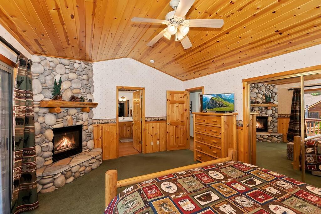 Вілла Teakwood - 3-Br Spa, Fire Pit, Quiet, Ac, Centrally Located Біг-Бер-Лейк Екстер'єр фото