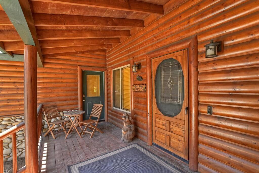 Вілла Teakwood - 3-Br Spa, Fire Pit, Quiet, Ac, Centrally Located Біг-Бер-Лейк Екстер'єр фото